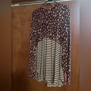 Long sleeve, hooded, thumb holes, light weight material